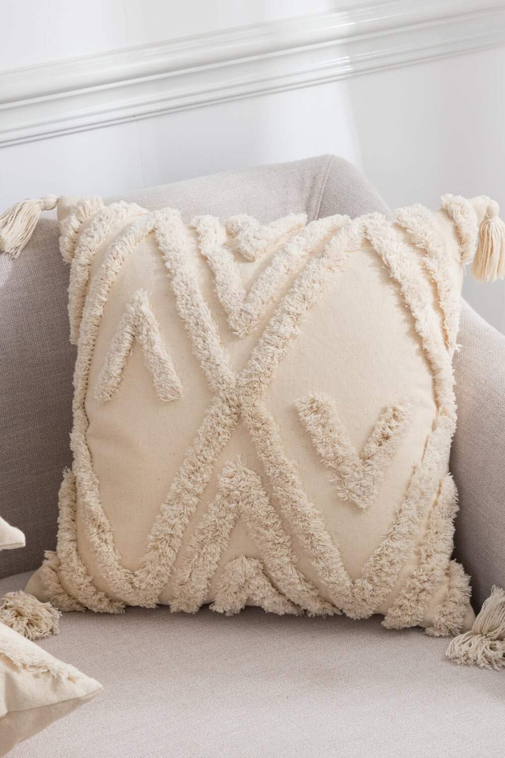 Fringe Trim Decorative Throw Pillow Case - Hero 'n Siren